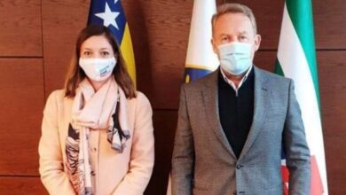 Photo of Prvakinja BiH u stonom tenisu: Emina Hadžiahmetović pristupila SDA