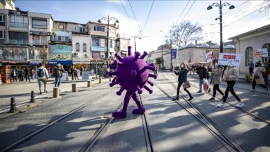 Photo of “Maskote koronavirusa” upozoravale stanovnike Istanbula na obavezu pridržavanja mjera