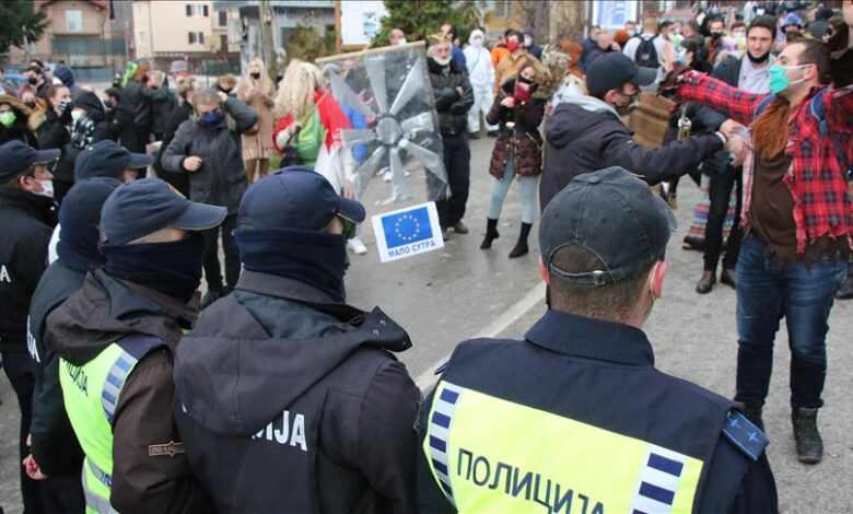 Sjeverna Makedonija: Sukob policije i učesnika tradicionalnog Vevčanskog karnevala