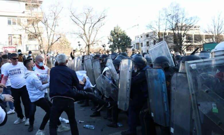 Sjeverna Makedonija: Sukob policije i demonstranata na protestima zbog presude u slučaju "Monstrum"