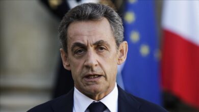 Photo of Bivši predsjednik Francuske Nicolas Sarkozy osuđen na tri godine zatvora zbog korupcije