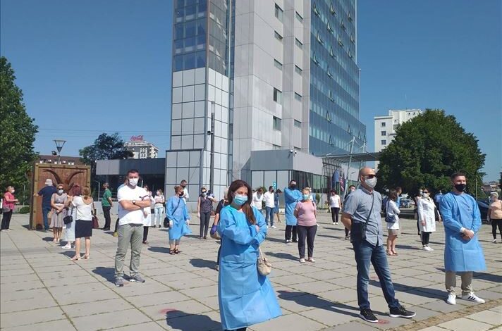 Kosovo: Protest medicinskih sestara i tehničara