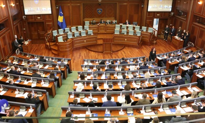 Zbog nedostatka kvoruma prekinut prvi krug glasanja za predsednika Kosova