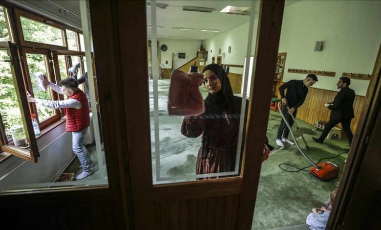 Sarajevo: Uoči Ramazanskog bajrama očišćene džamije