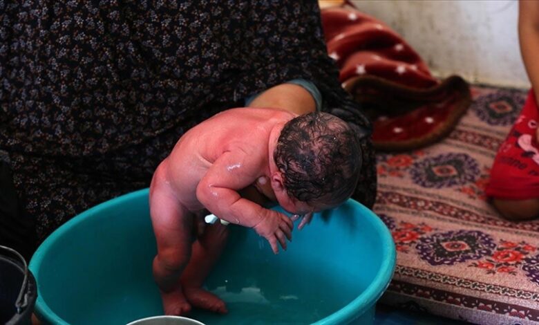 Palestinka se porodila u školi u koju se sakrila od izraelskih napada