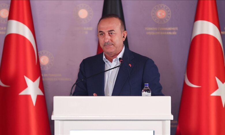 Cavusoglu demantovao navode o zadržavanju avganistanskih izbjeglica u Turskoj