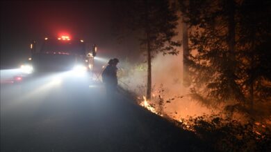 Photo of Hiljade vatrogasaca gasi šumske požare u Californiji