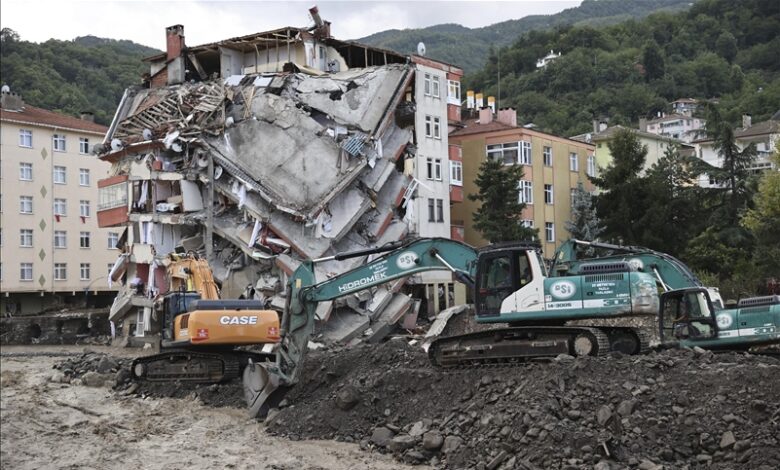 Broj smrtno stradalih u poplavama u crnomorskoj regiji povećan na 31