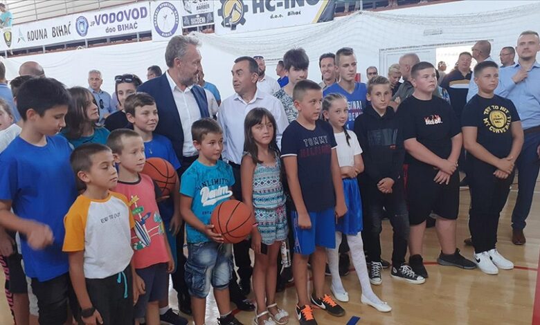 U povratničkoj mjesnoj zajednici Orašac otvorena sportska dvorana