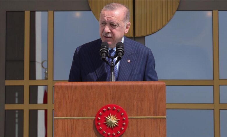 Erdogan: Silueta velike i moćne Turske je na vidiku 
 Erdogan: Silueta velike i moćne Turske je na vidiku