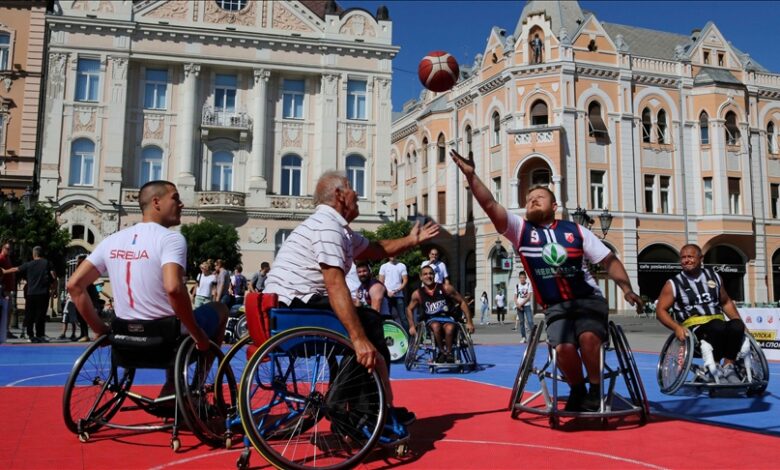 Nedelja sporta u Novom Sadu obeležena revijalnim mečom košarke u kolicima