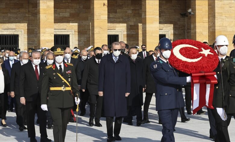 Erdogan predvodio delegaciju u posjeti Anitkabiru