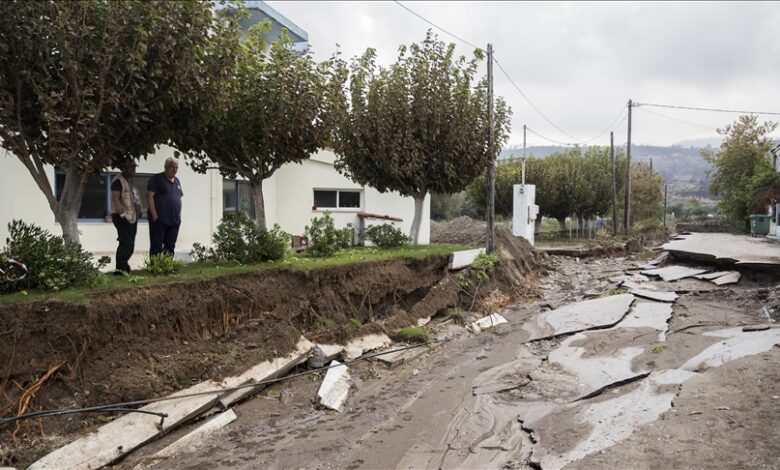 Grčki otok Evia pogođen snažnom olujom