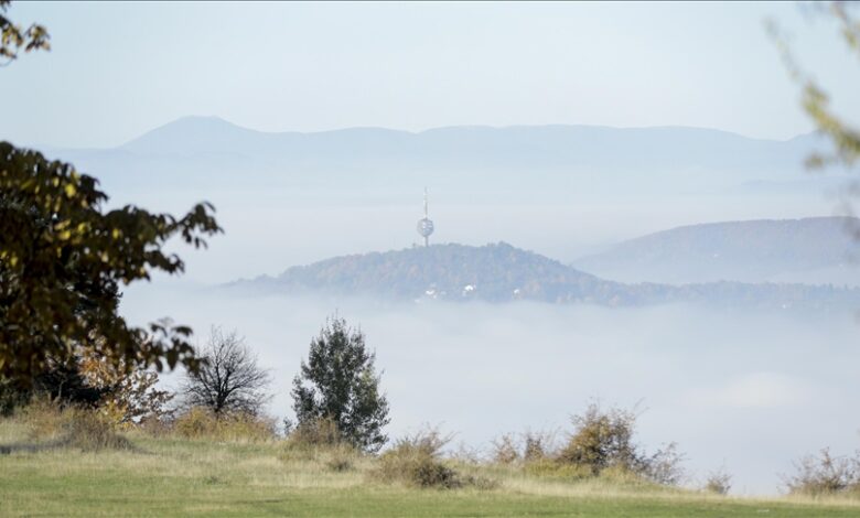 Sarajevo jutros obavijeno gustom maglom i smogom