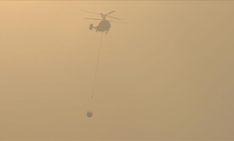 Dvije osobe poginule u padu helikoptera koji je gasio požare