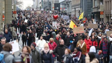 Photo of Stotine ljudi marširalo protiv ograničenja COVID-19 u Belgiji