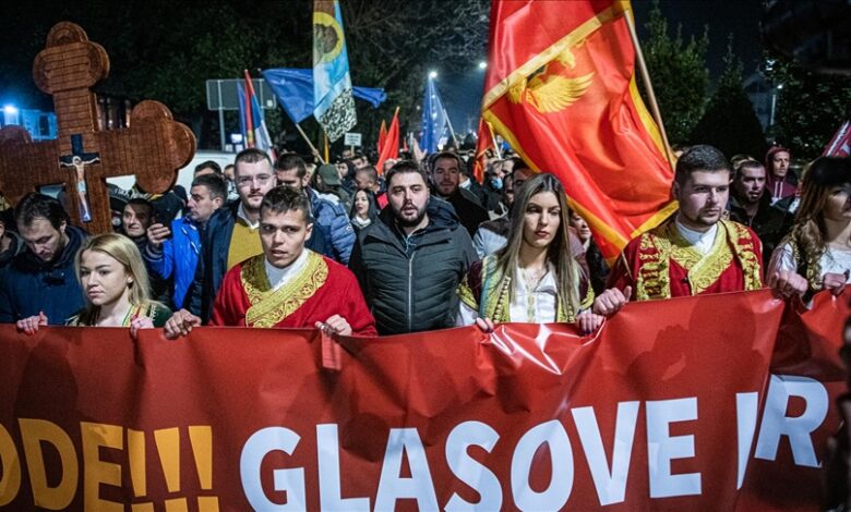 U Podgorici i večeras održan protest protiv formiranja manjinske vlade