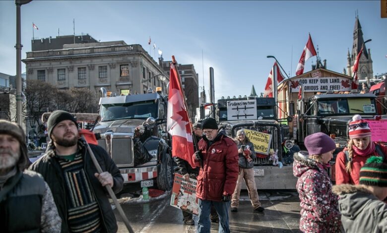 Kamiondžije 12. dan protestuju protiv obavezne anticovid vakcinacije