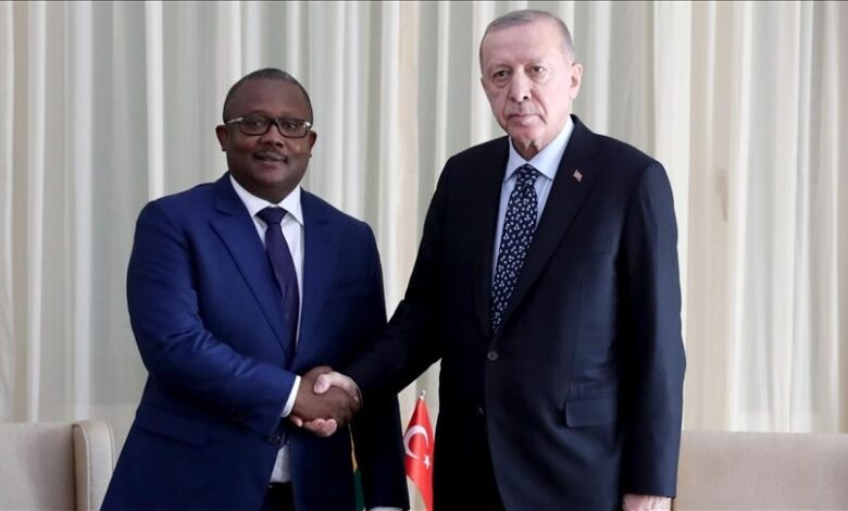 Predsjednik Turkiye Erdogan se u Senegalu sastao sa predsjednikom Gvineje Bisau Embolom