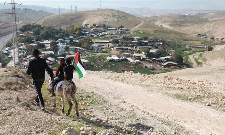 Palestinci odlučni u borbi protiv rušenja sela Khan al-Ahmar