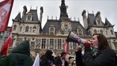 Photo of U toku protesti: Ustavno vijeće Francuske potvrdilo Macronovu penzionu reformu 
 U toku protesti: Ustavno vijeće Francuske potvrdilo Macronovu penzionu reformu