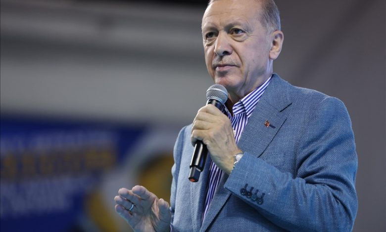 Erdogan: Počeli smo sa slanjem 500.000 izbjeglica u Siriju