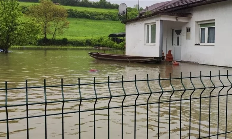 BiH: Poplave ugrozile objekte u Novom Gradu, Kozarskoj Dubici, Kostajnici i Prijedoru