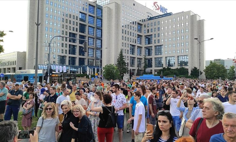 Novi Sad: Demonstranti blokirali Most slobode