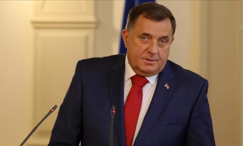 BiH: Dodik potpisao ukaz o proglašenju zakona o neobjavljivanju odluka visokog predstavnika 
 BiH: Dodik potpisao ukaz o proglašenju zakona o neobjavljivanju odluka visokog predstavnika