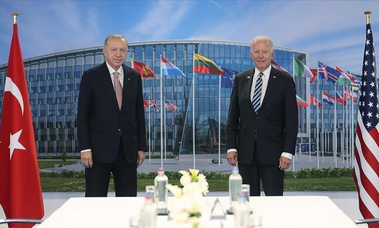 Erdogan i Biden telefonski razgovarali o brojnim pitanjima