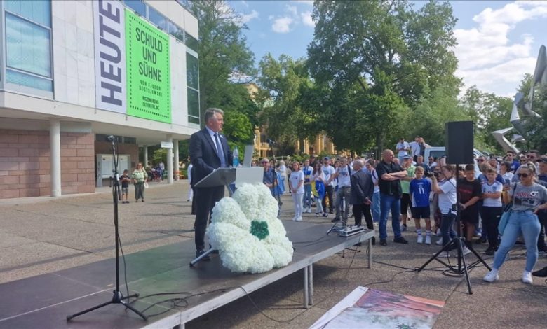 Na Zapadu se pretvarali da ih boli i dotiče genocid u Srebrenici