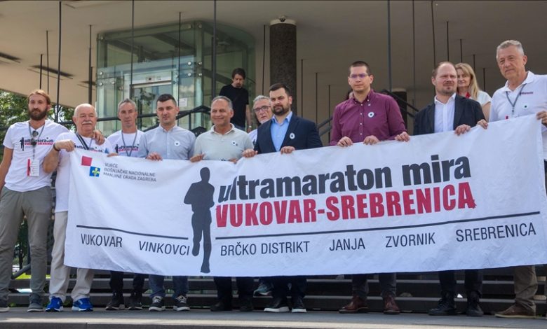 Ultramaratonci ispraćeni ispred Gradske uprave Zagreba