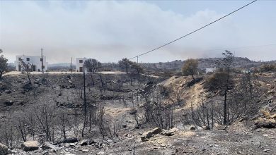 Photo of Grčka će turistima koji su zbog požara napustili Rodos dati sedmični besplatni odmor