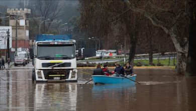 Photo of Evakuisane desetine hiljada: Tri osobe poginule u poplavama u Čileu