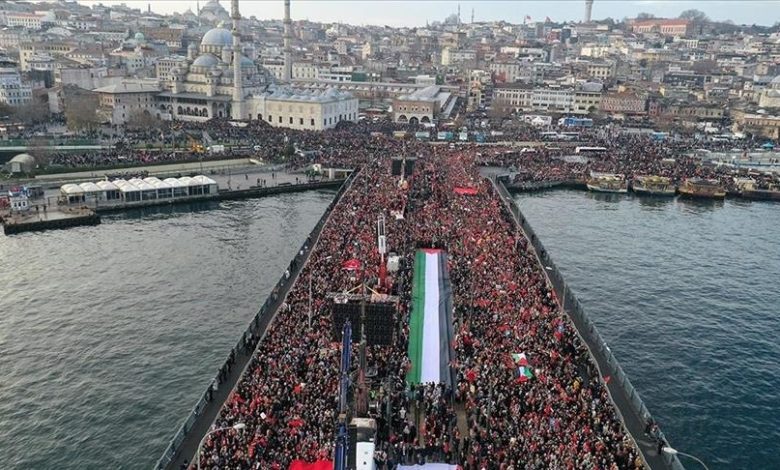 U Istanbulu prvog dana nove godine masovni skup podrške Palestini