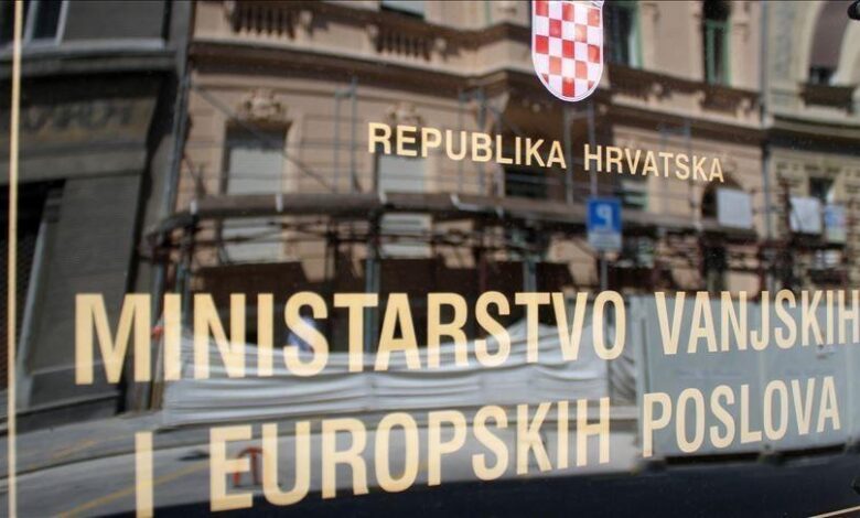 Hrvatska proglasila crnogorske zvaničnike Mandića, Kneževića i Bečića nepoželjnim