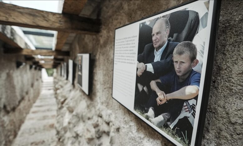 Povodom 99. godišnjice od rođenja: Muzej "Alija Izetbegović" priredio manifestaciju "Dani otvorenih vrata" 
 Povodom 99. godišnjice od rođenja: Muzej "Alija Izetbegović" priredio manifestaciju "Dani otvorenih vrata"