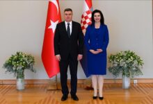 Photo of Predsjednik Hrvatske Milanović primio vjerodajnice veleposlanice Republike Turkiye