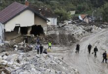 Photo of HNK: U poplavama i klizištima 20 smrtno stradalih, traga se za još petoro