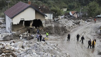 Photo of HNK: U poplavama i klizištima 20 smrtno stradalih, traga se za još petoro