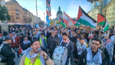 Photo of Stotine ljudi u Štokholmu protestovalo protiv izraelskih napada na Gazu i Liban