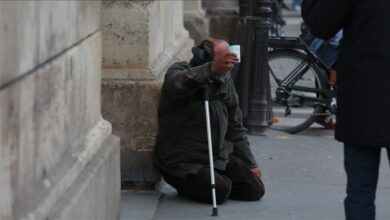 Photo of Pariski beskućnici se bore da prežive na ulici kako se približava zima