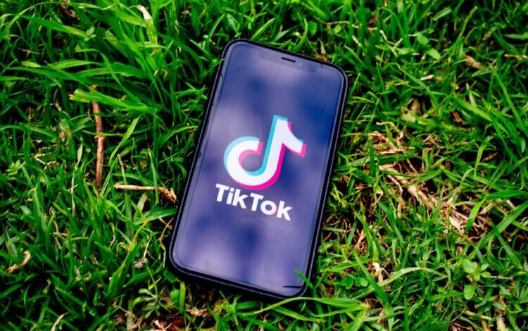 Stučnjaci upozoravaju: TikTok vrlo opasan za mentalno zdravlje djece