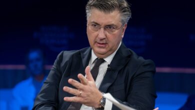 Photo of Plenković poručio da mir za Ukrajinu mora uključivati reintegraciju okupiranih područja 
 Plenković poručio da mir za Ukrajinu mora uključivati reintegraciju okupiranih područja