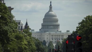 Photo of Bijela kuća: Trump u subotu uvodi carine Meksiku, Kanadi i Kini