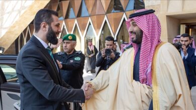 Photo of Sirijski privremeni predsjednik u prvoj inostranoj posjeti Saudijskoj Arabiji